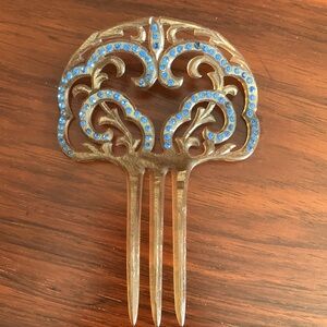 Vintage Victorian Hair Comb. Sparkling Blue Rhinestones